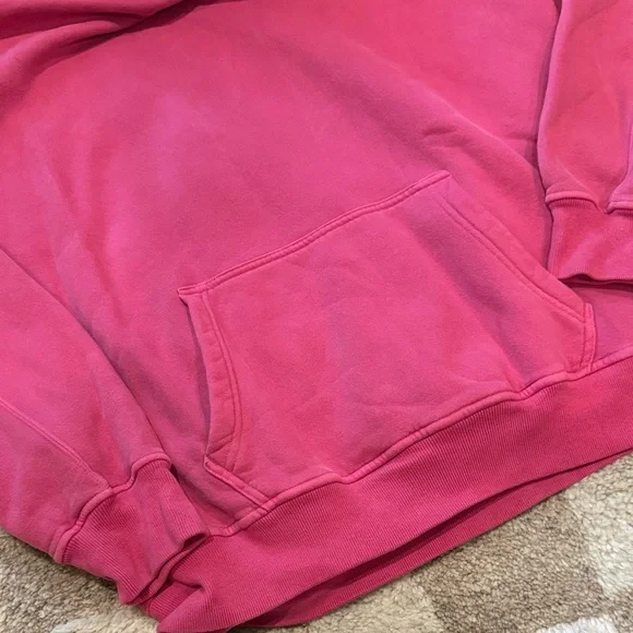 Never worn Men’s Abercrombie and Fitch oversized Cozy Pink Hoodie - Picture 3 of 3